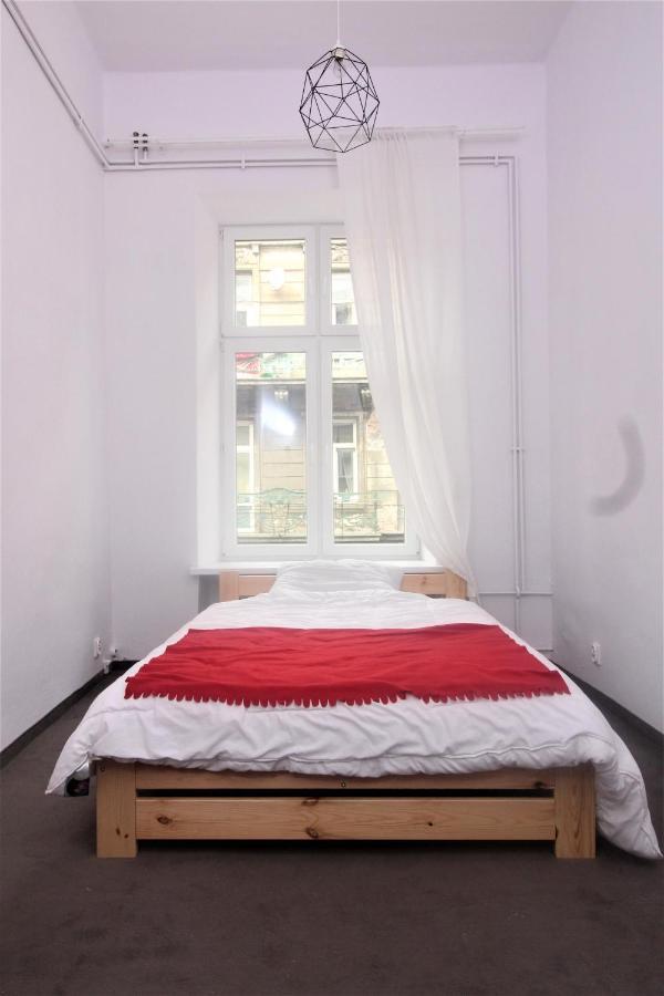 Very Big Between Old Town And Jewish Quarter Apartment *