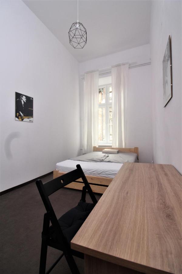 Apartament Very Big Between Old Town And Jewish Quarter *