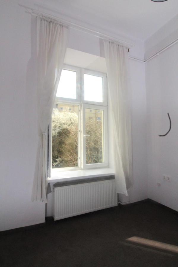 Very Big Between Old Town And Jewish Quarter Apartament *